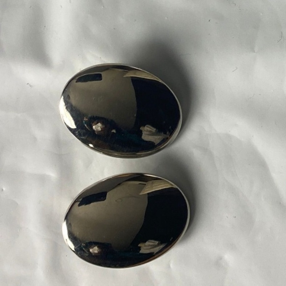Oval Shape Silver Tone Metal‎ Clip On Earrings Fashion Jewelry